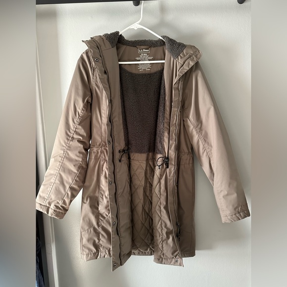 LLBean Long Winter Coat - Picture 1 of 4